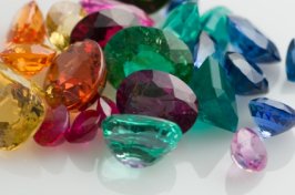 anniversary gemstones