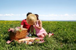 couple having a romantic picnic